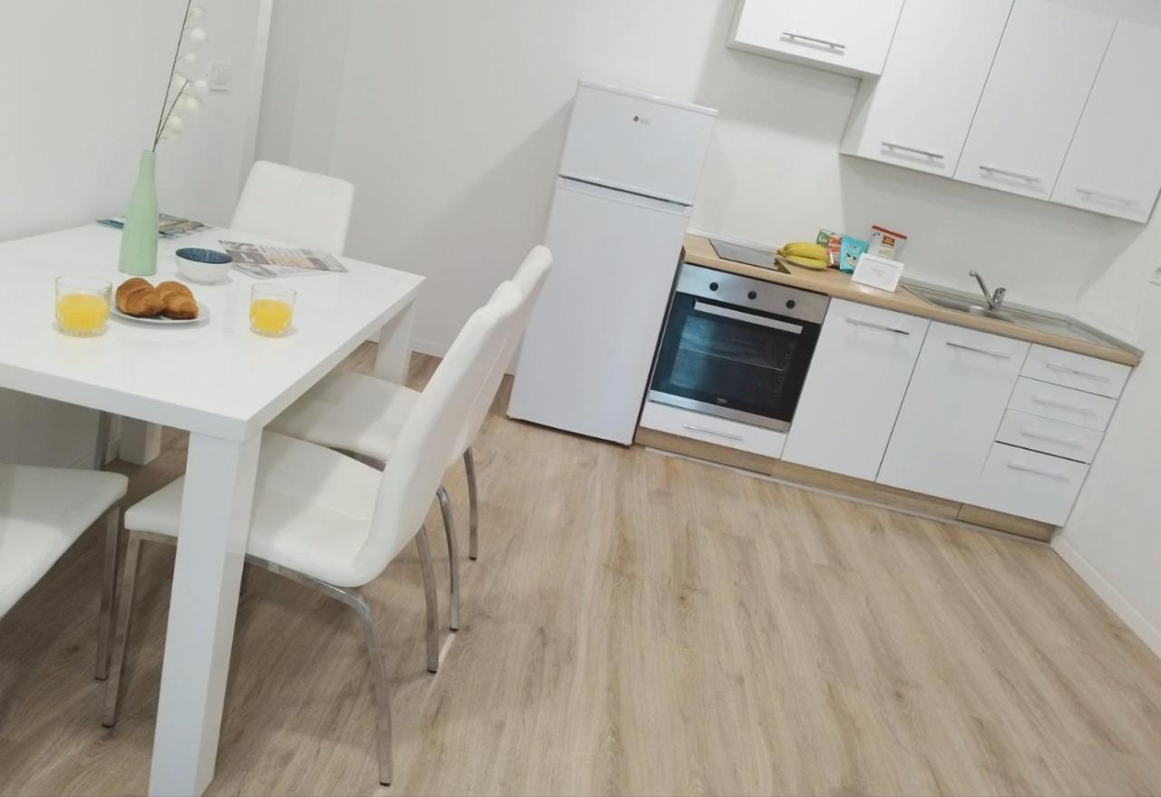 Apartment Sanya #3 Λιουμπλιάνα Εξωτερικό φωτογραφία
